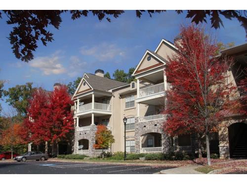 Stone Creek at Druid Hills Atlanta Exterior and Clubhouse